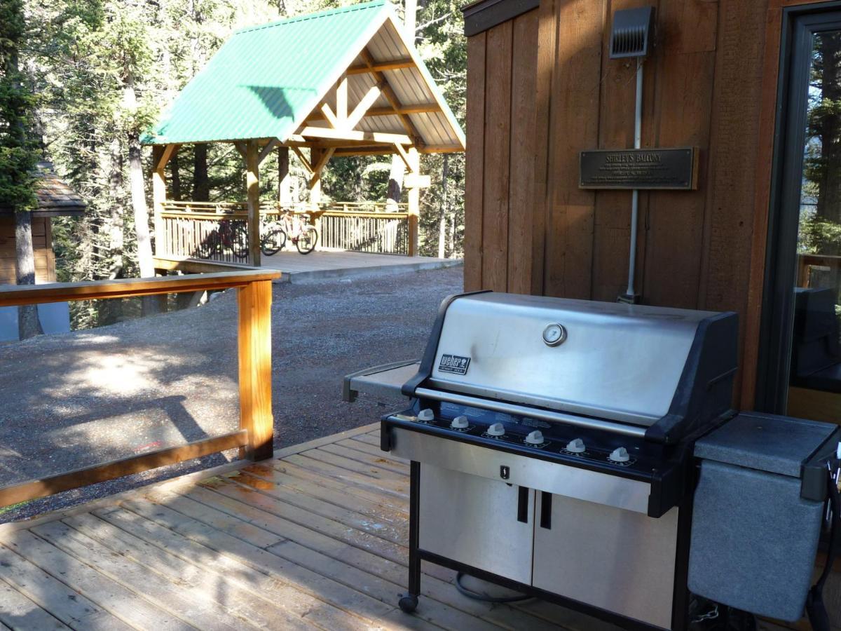 Canmore Alpine Hostel - Alpine Club Of Canada المظهر الخارجي الصورة