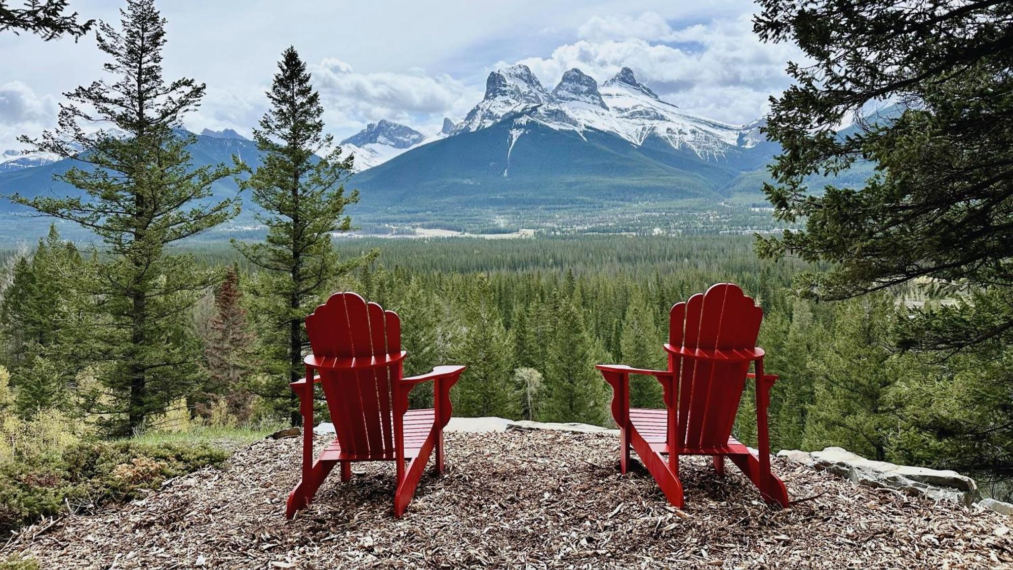Canmore Alpine Hostel - Alpine Club Of Canada المظهر الخارجي الصورة